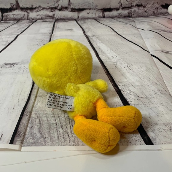 Vintage Tweety bird plush figure  (1995) - Picture 5 of 5